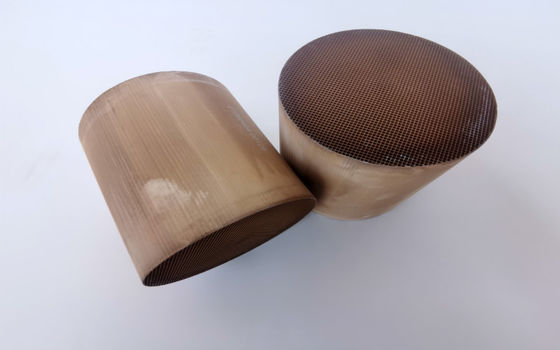 Scr van de de Katalysatorhoningraat van de platina Metaal Ceramische Honingraat Katalysator 100cell 200cell