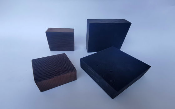 Poreuze van de de Katalysatorhoningraat van het Substraat Metaalsubstraat de Monoliet600cell 750cell 900 Cel